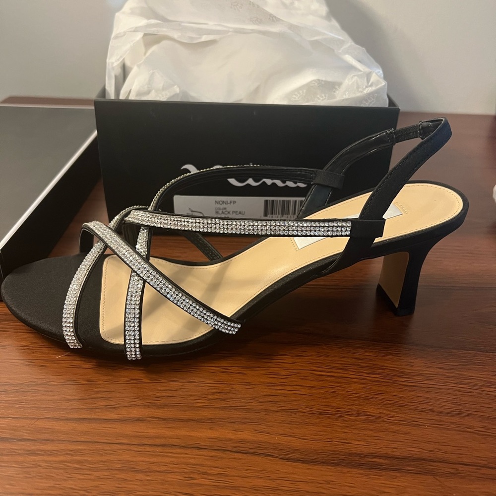 Nina Noni Crystal Embellished Slingback